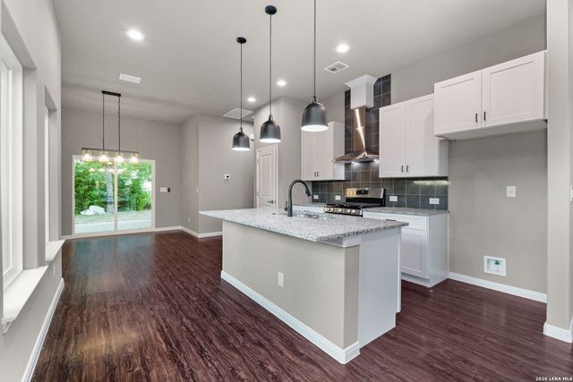 1243 W HARLAN AVE, San Antonio, TX 78211