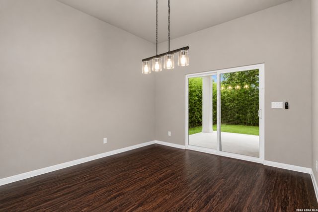 1243 W HARLAN AVE, San Antonio, TX 78211