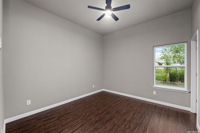 1243 W HARLAN AVE, San Antonio, TX 78211
