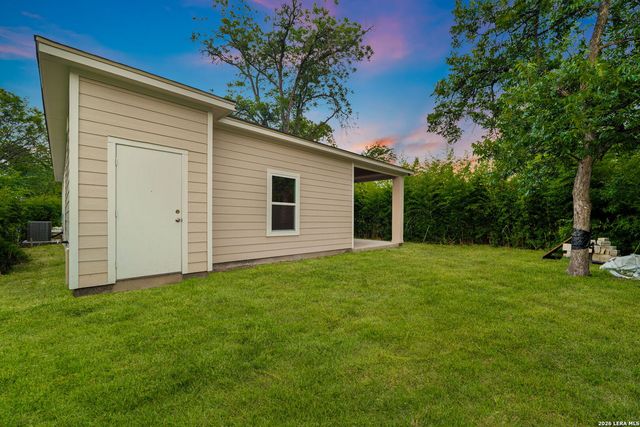 1243 W HARLAN AVE, San Antonio, TX 78211