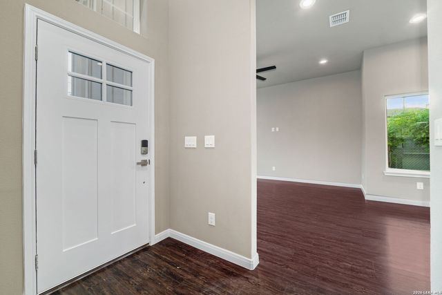 1243 W HARLAN AVE, San Antonio, TX 78211