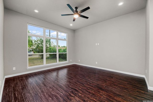 1243 W HARLAN AVE, San Antonio, TX 78211