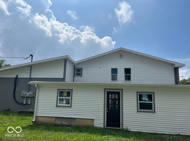 2702 Broad Street, New Castle, IN 47362