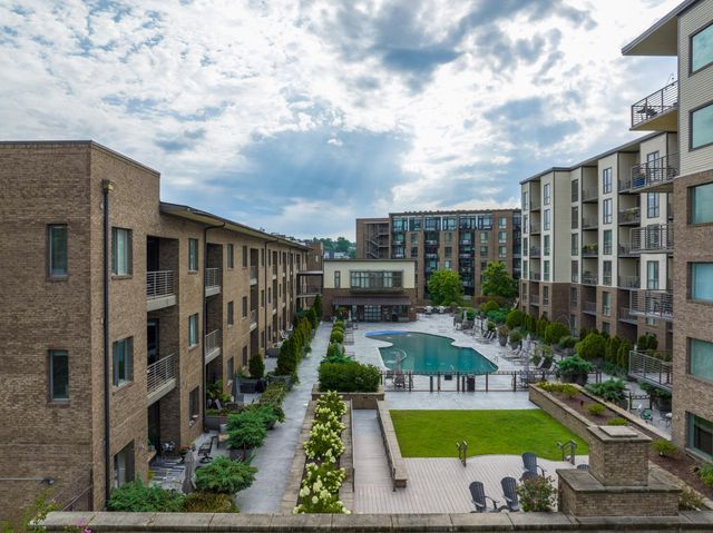 200 Manufacturers Road Apt 445, Chattanooga, TN 37405