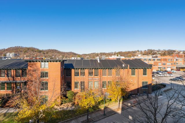 200 Manufacturers Road Apt 445, Chattanooga, TN 37405