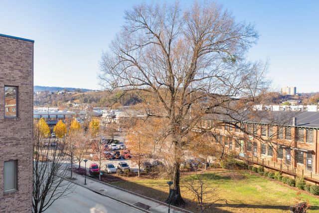 200 Manufacturers Road Apt 445, Chattanooga, TN 37405