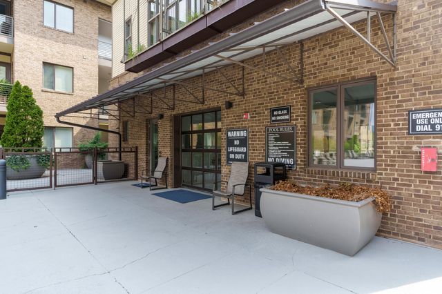 200 Manufacturers Road Apt 445, Chattanooga, TN 37405