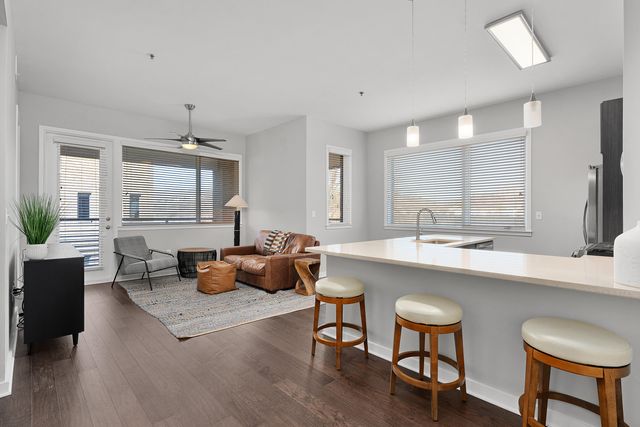 200 Manufacturers Road Apt 445, Chattanooga, TN 37405