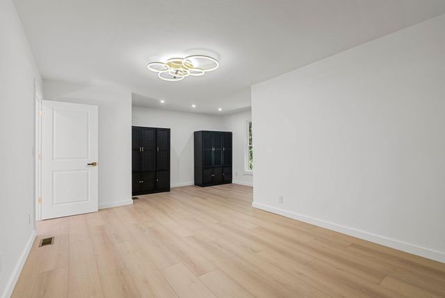 61 Peachy Williams Street, Frenchburg, KY 40322