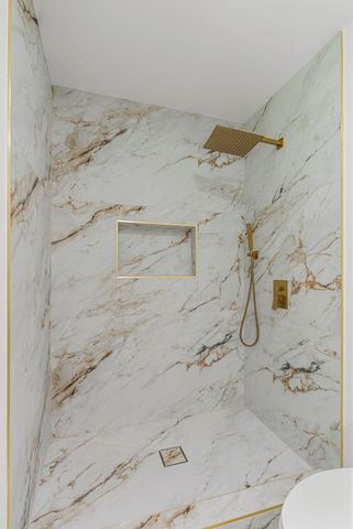 61 Peachy Williams Street, Frenchburg, KY 40322