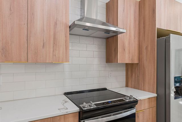 61 Peachy Williams Street, Frenchburg, KY 40322