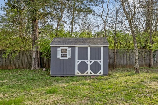 5048 Singing Hills Dr, Antioch, TN 37013