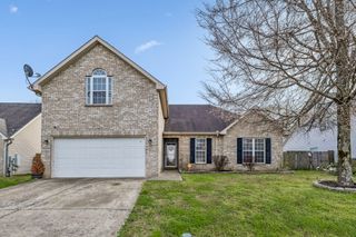 5048 Singing Hills Dr, Antioch, TN 37013
