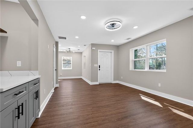 1528 Willowbrook Drive SW, Atlanta, GA 30311