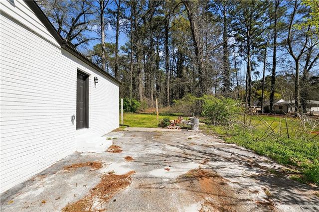 1528 Willowbrook Drive SW, Atlanta, GA 30311