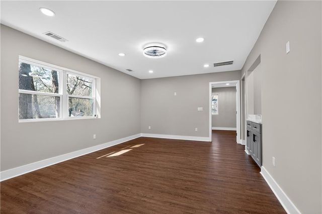 1528 Willowbrook Drive SW, Atlanta, GA 30311