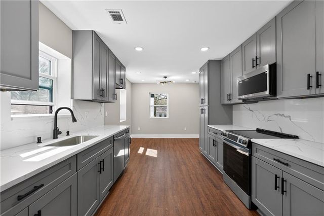 1528 Willowbrook Drive SW, Atlanta, GA 30311