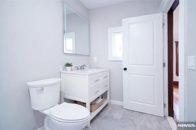 754 Wyckoff Avenue, Wyckoff, NJ 07481