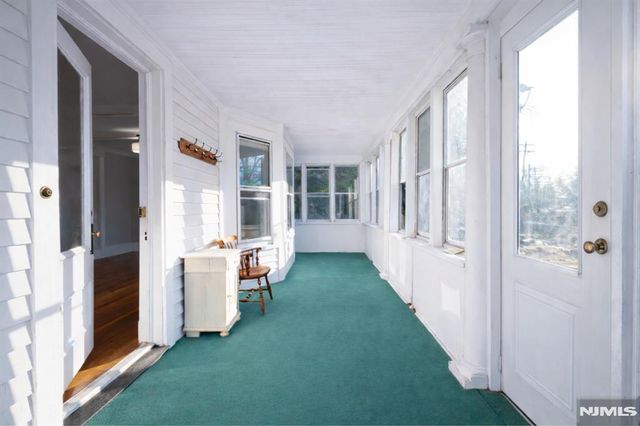 754 Wyckoff Avenue, Wyckoff, NJ 07481