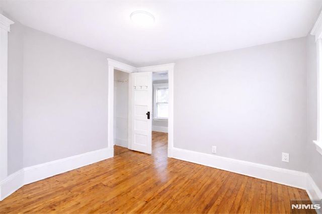 754 Wyckoff Avenue, Wyckoff, NJ 07481