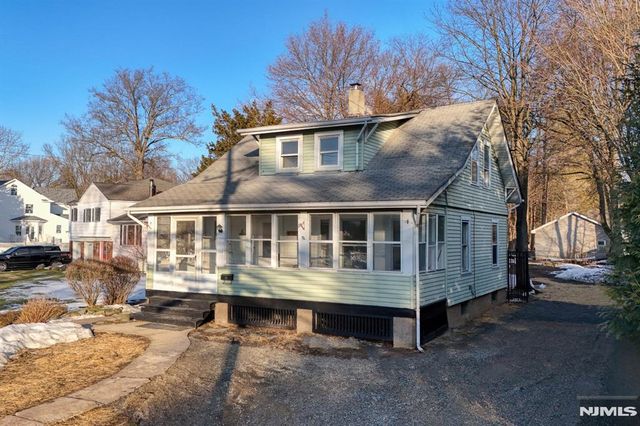 754 Wyckoff Avenue, Wyckoff, NJ 07481