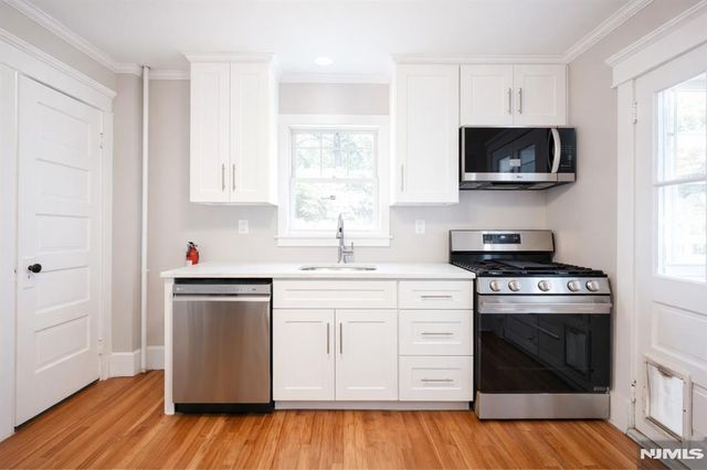 754 Wyckoff Avenue, Wyckoff, NJ 07481