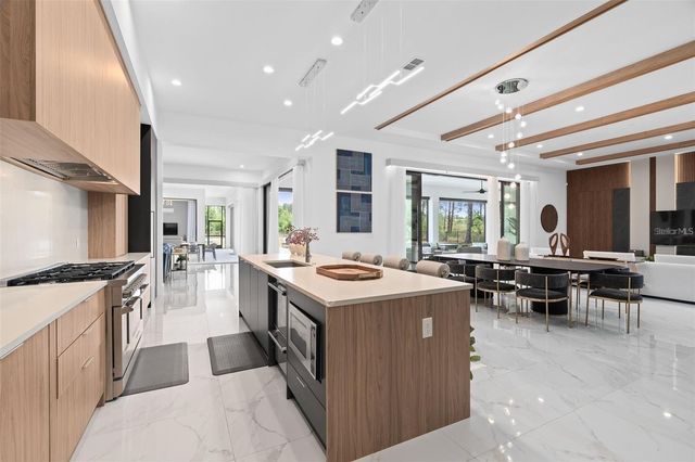 15044 PENDIO DRIVE, Bella Collina, FL 34756