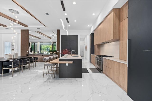 15044 PENDIO DRIVE, Bella Collina, FL 34756