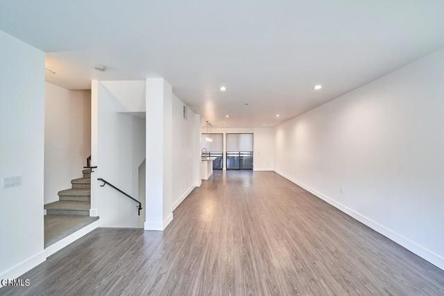 4201 Pennsylvania Avenue C2, Glendale, CA 91214