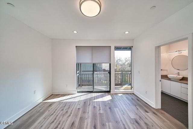 4201 Pennsylvania Avenue C2, Glendale, CA 91214