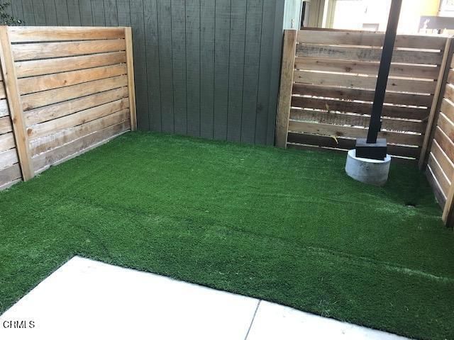 4201 Pennsylvania Avenue C2, Glendale, CA 91214