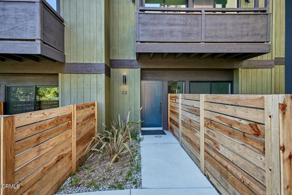 4201 Pennsylvania Avenue C2, Glendale, CA 91214