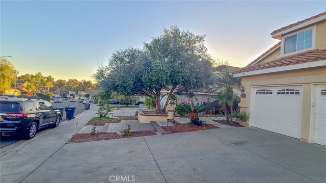 41 Via Tronido, Rancho Santa Margarita, CA 92688
