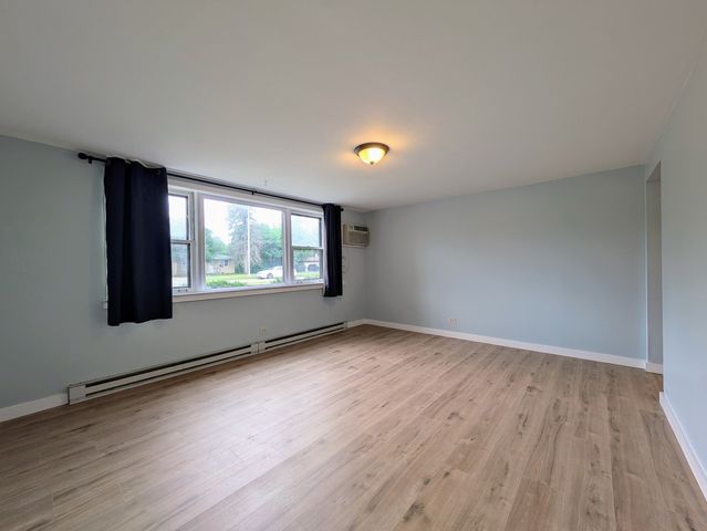 11840 S Karlov Avenue BW, Alsip, IL 60803