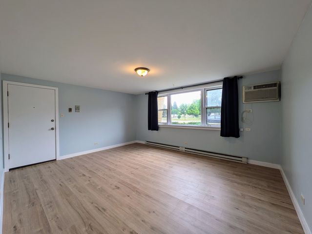 11840 S Karlov Avenue BW, Alsip, IL 60803