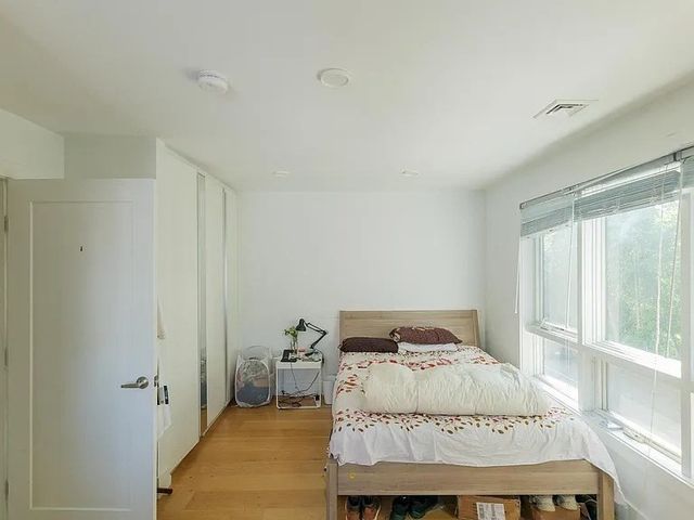 66-68 Hooker St 66, Boston, MA 02134