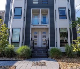 66-68 Hooker St 66, Boston, MA 02134