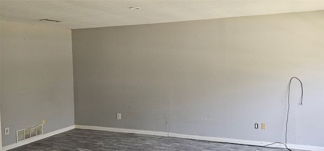 608 Arbor Lane, Lancaster, TX 75134