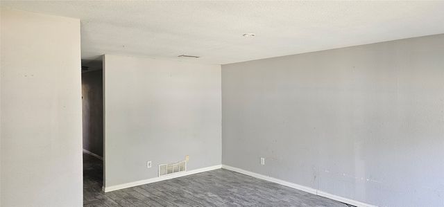 608 Arbor Lane, Lancaster, TX 75134