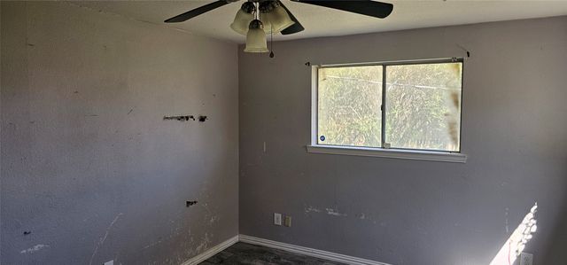 608 Arbor Lane, Lancaster, TX 75134