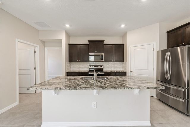4324 NW 55TH COURT, Ocala, FL 34482