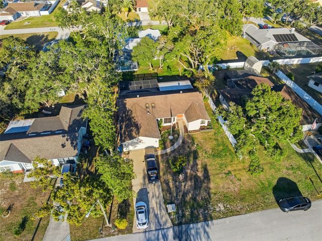 7822 HOLIDAY DRIVE, Spring Hill, FL 34606