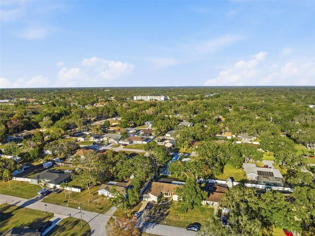 7822 HOLIDAY DRIVE, Spring Hill, FL 34606