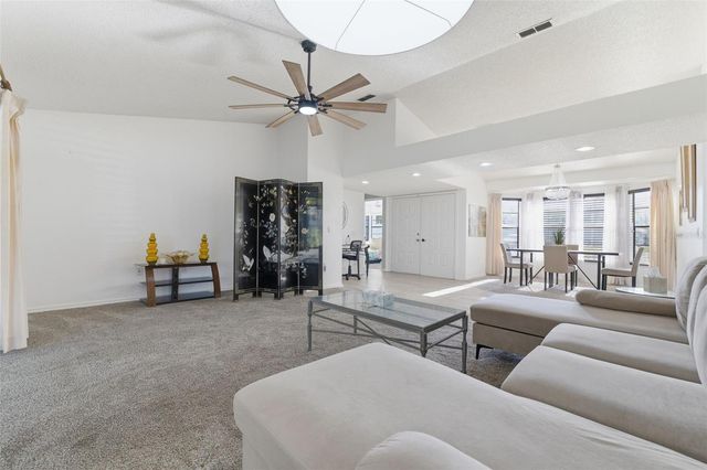 7822 HOLIDAY DRIVE, Spring Hill, FL 34606