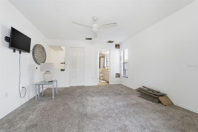 7822 HOLIDAY DRIVE, Spring Hill, FL 34606