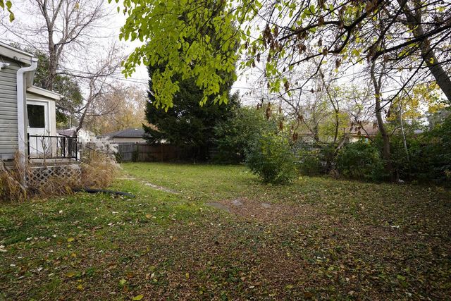 6570 N 54th STREET, Milwaukee, WI 53223