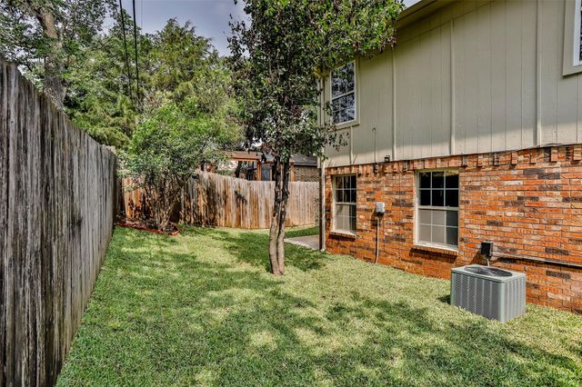 116 Main Place, Euless, TX 76040