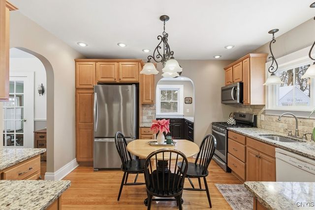 113 Warwick Road, Dewitt, NY 13214