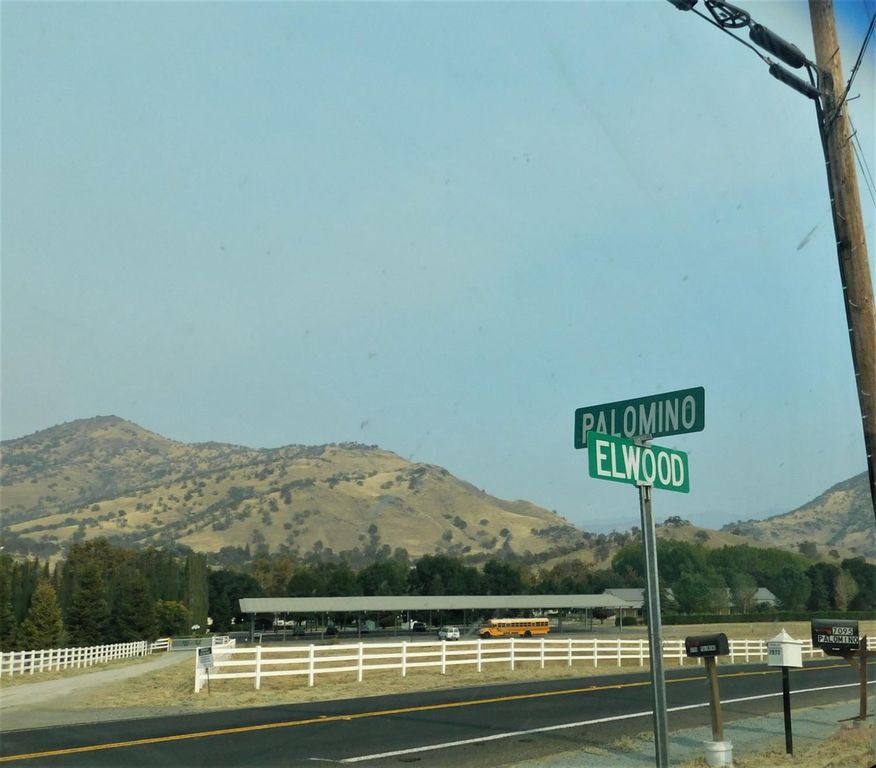 Image 8 of property listing at 0 Bellows Dr., Sanger, CA 93657