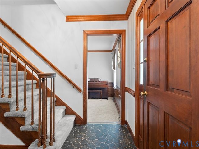 3324 Ludgate Rd, Chester, VA 23831